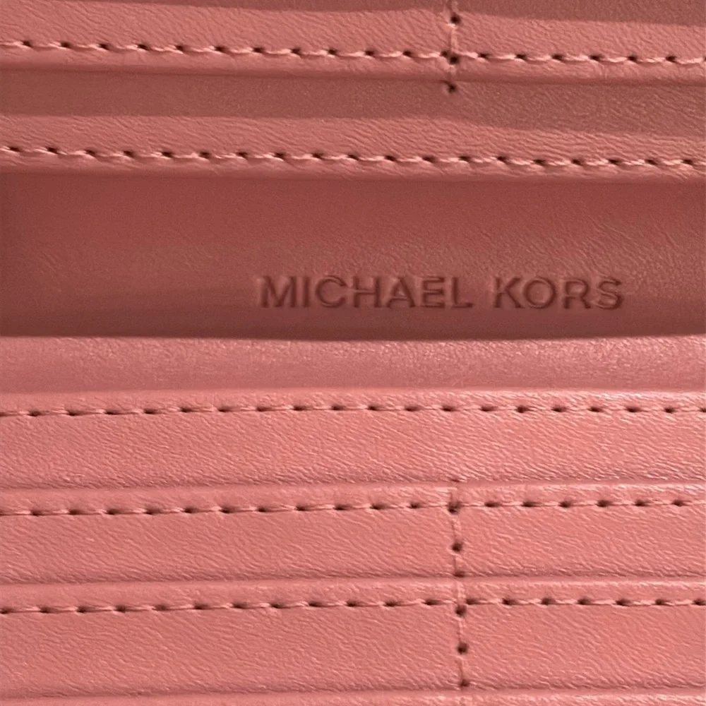 NWT MICHAEL KORS Reed Large Snap Wallet – Primrose (Two-Tone Pink)
